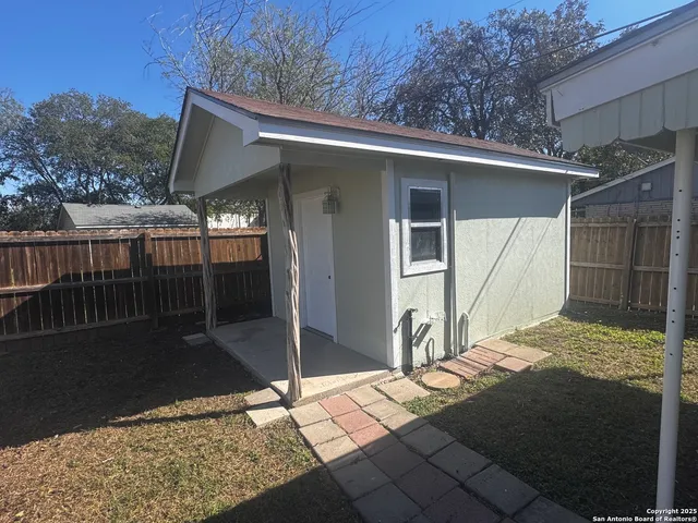 $2,400 | 4346 Algruth Drive, San Antonio, TX 78220