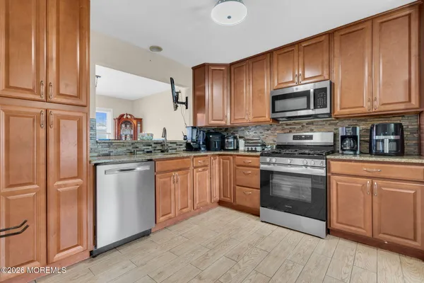 $455,000 | 67 Claridge Court, Unit 152B, Toms River, NJ 08753