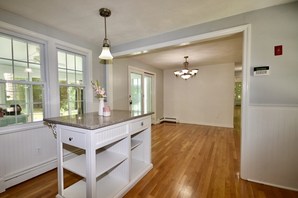 83 Farmersville Road Sandwich, MA 02563 - Photo 13 of 36 Gallery Image 13