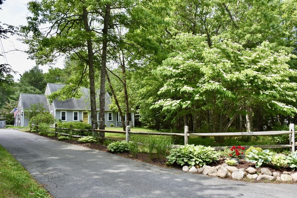 83 Farmersville Road Sandwich, MA 02563 - Photo 3 of 36 Gallery Image 3