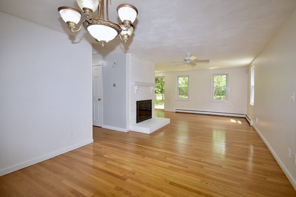83 Farmersville Road Sandwich, MA 02563 - Photo 10 of 36 Gallery Image 10