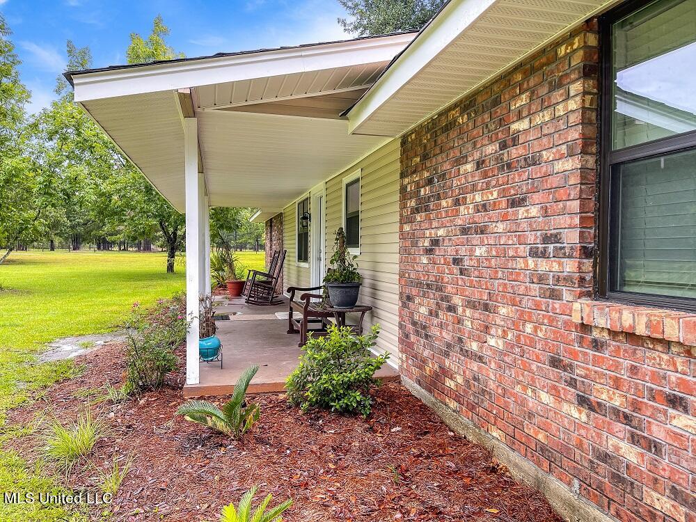 8372 McDonald Road Pass Christian, MS 39571 - Photo 3 of 30 Porch