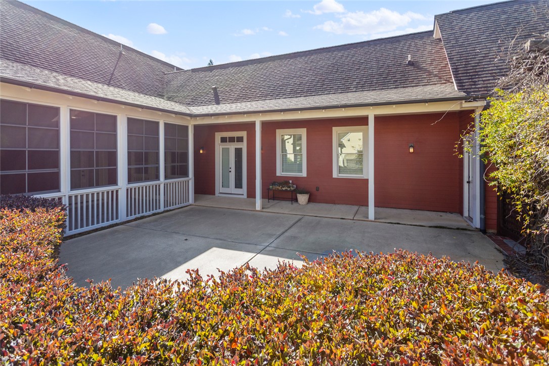 104 Keller Boulevard Clemson, SC 29631 - Photo 3 of 31