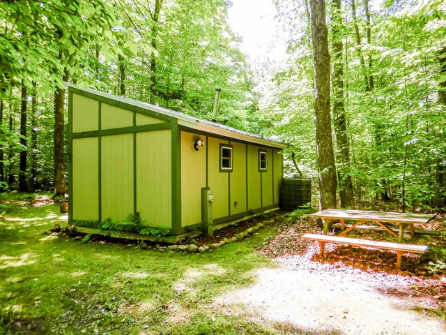 $94,900 | N12366 Chisum Trail, Athelstane, WI 54104