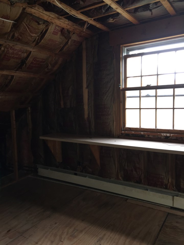 31 Bockes Road Hudson, NH 03051 - Photo 23 of 26