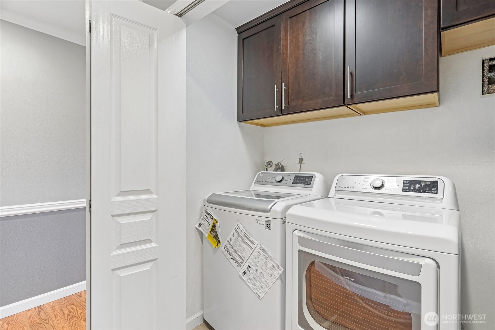 3421 Southwest Roxbury Street, Unit 308 Seattle, WA 98126 - Photo 37 of 40