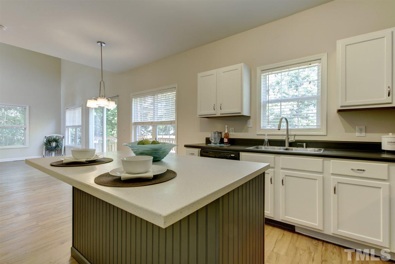 2708 Alder Ridge Lane Raleigh, NC 27603 - Photo 12 of 30 Gallery Image 12