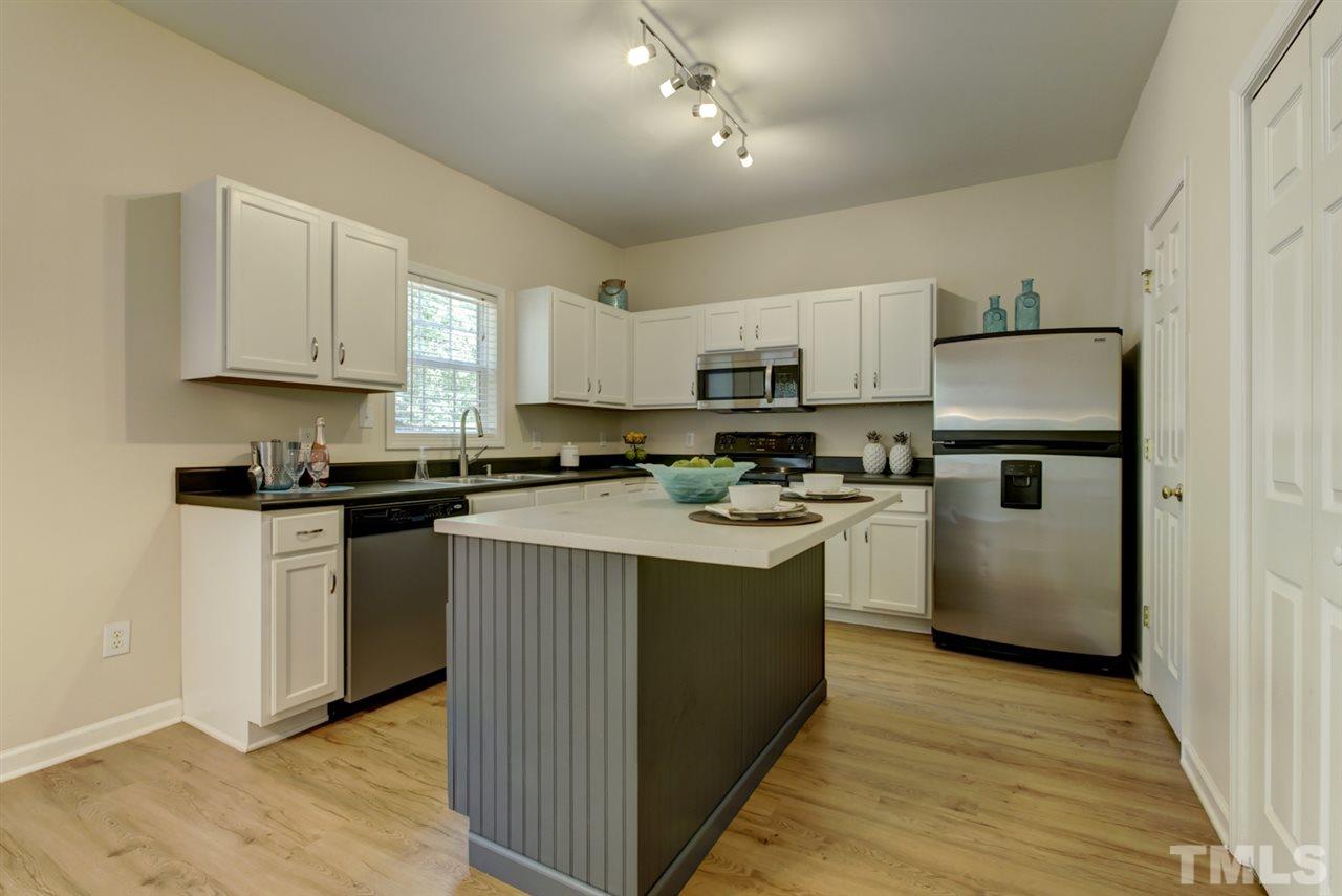 2708 Alder Ridge Lane Raleigh, NC 27603 - Photo 8 of 30 Gallery Image 8