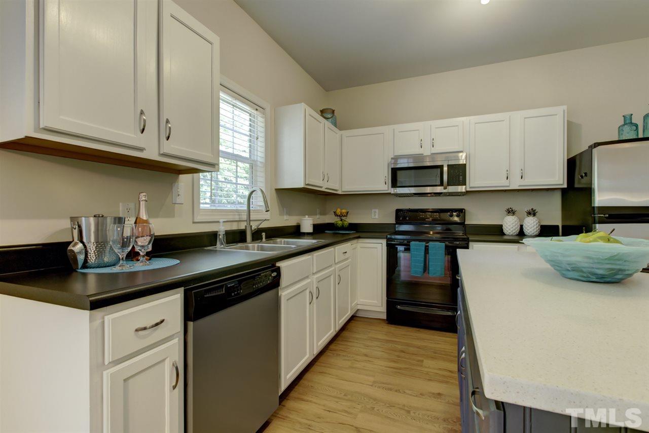 2708 Alder Ridge Lane Raleigh, NC 27603 - Photo 9 of 30 Gallery Image 9