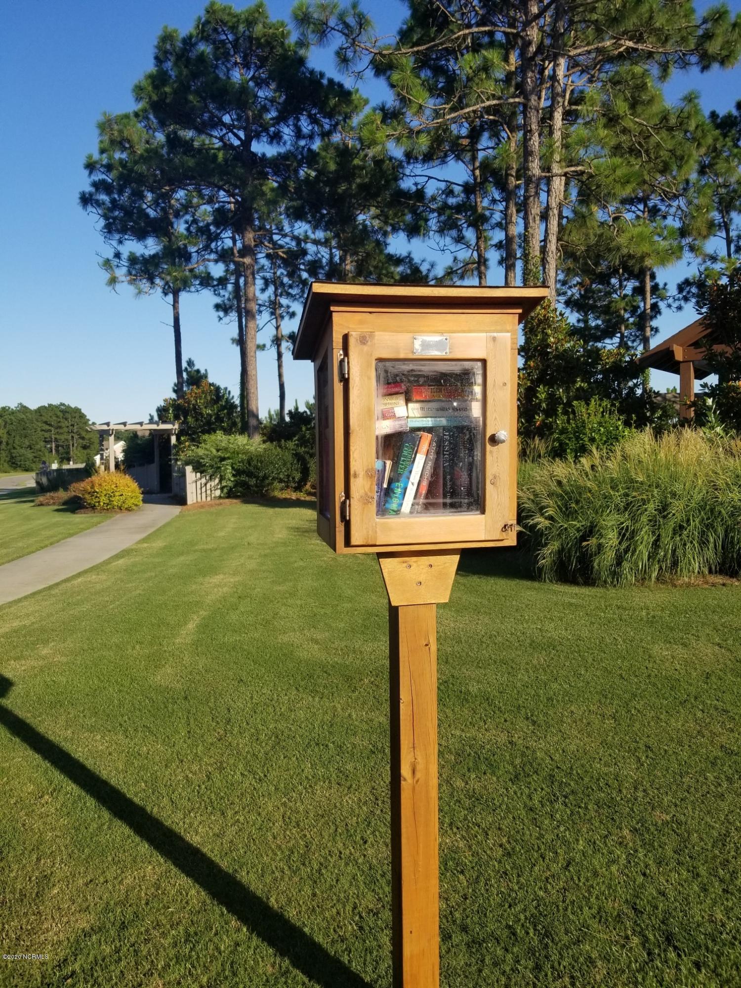 412 Tree Court Holly Ridge, NC 28445 - Photo 25 of 31 Free Library