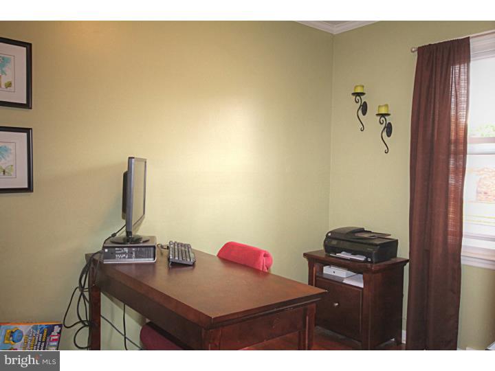 504 Valmore Road Fairless Hills, PA 19030 - Photo 16 of 25 Office / Study