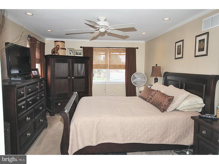 504 Valmore Road Fairless Hills, PA 19030 - Photo 18 of 25 Bedroom - Main