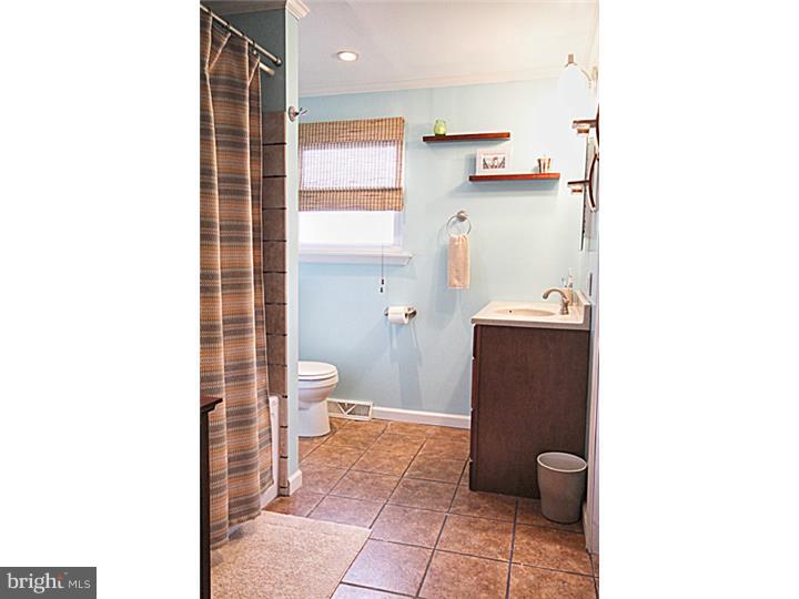 504 Valmore Road Fairless Hills, PA 19030 - Photo 19 of 25 Gallery Image 19