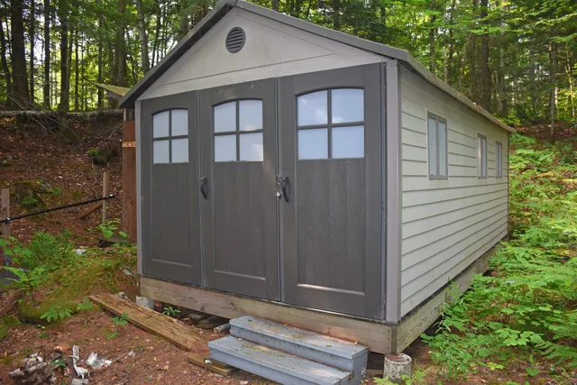 $650,000 | 195 Meadow Lane, Woodbury, VT 05681