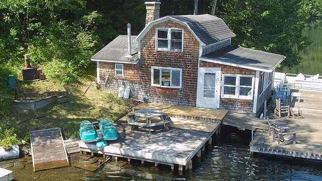 $650,000 | 195 Meadow Lane, Woodbury, VT 05681