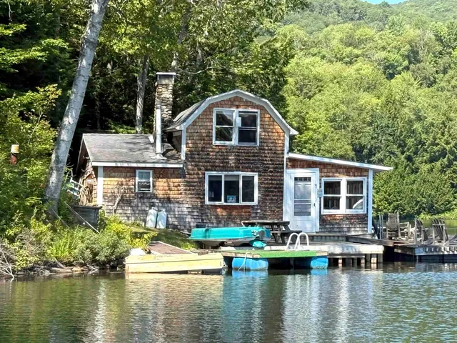 $650,000 | 195 Meadow Lane, Woodbury, VT 05681