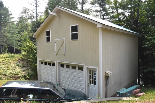 $650,000 | 195 Meadow Lane, Woodbury, VT 05681