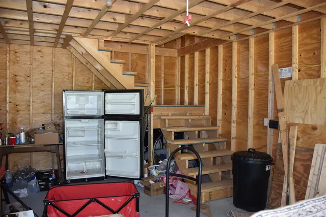 $650,000 | 195 Meadow Lane, Woodbury, VT 05681