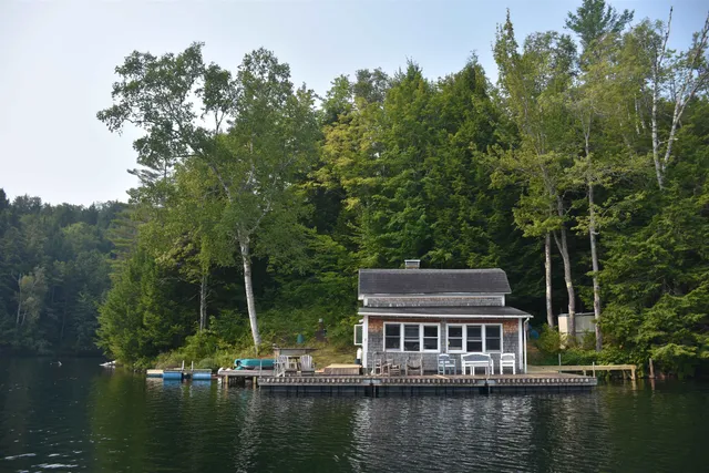 $650,000 | 195 Meadow Lane, Woodbury, VT 05681