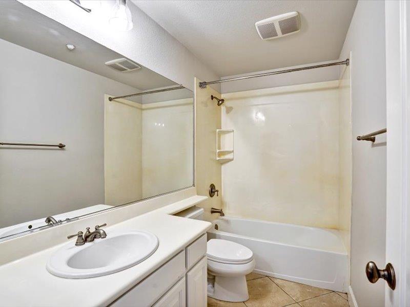 6130 Yardley Lane San Ramon, CA 94582 - Photo 30 of 46 a bathroom with a sink toilet and shower