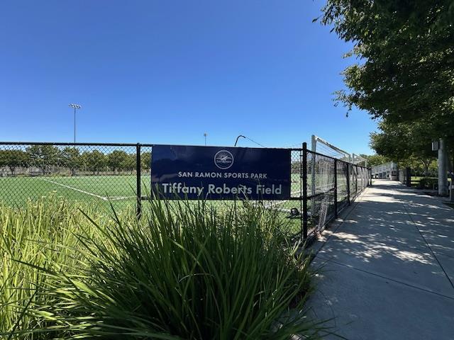 6130 Yardley Lane San Ramon, CA 94582 - Photo 35 of 46 a view of a yard with wooden fence