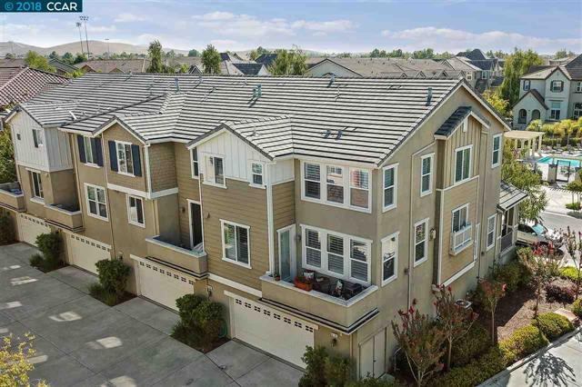 6130 Yardley Lane San Ramon, CA 94582 - Photo 40 of 46 an aerial view of a house with a yard