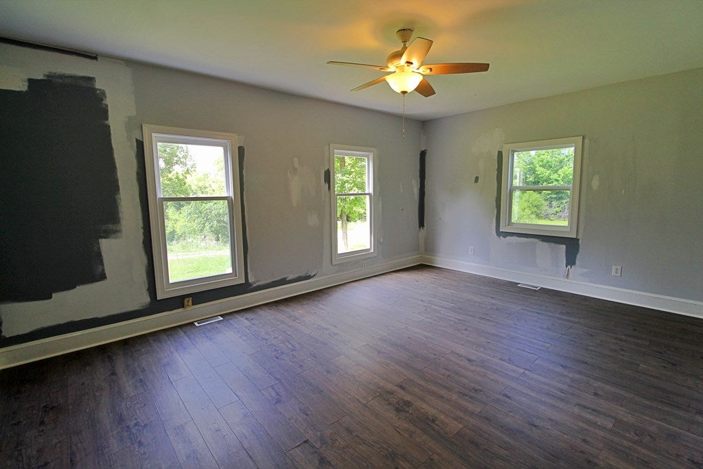 1328 Heights School Road Pamplin, VA 23958 - Photo 17 of 41 Gallery Image 17