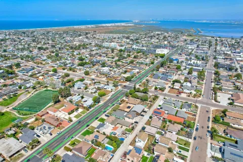 $899,000 | 961 9th Street, Imperial Beach, CA 91932