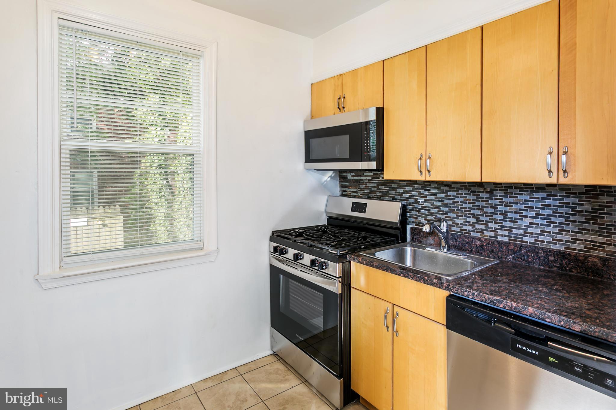 1124 Gleneagle Road Baltimore, MD 21239 - Photo 6 of 25 Apt 1