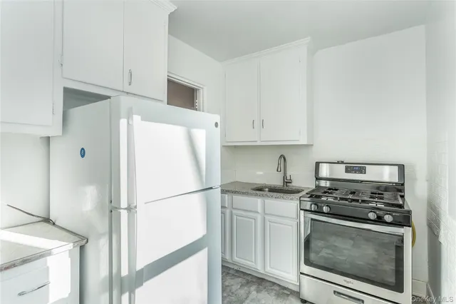 $2,250 | 33-26 82nd Street, Unit 1D | Jackson Heights