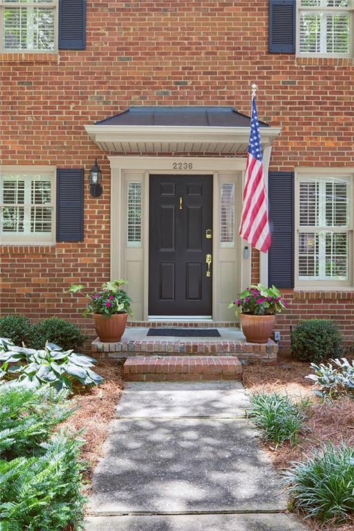 2236 Bohler Road Northwest Atlanta, GA 30327 - Photo 4 of 55