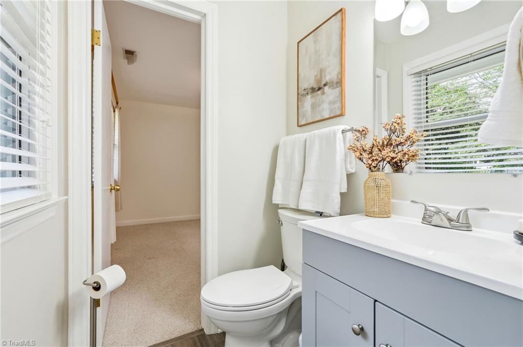 112 Queensbury Road Winston-Salem, NC 27104 - Photo 25 of 42