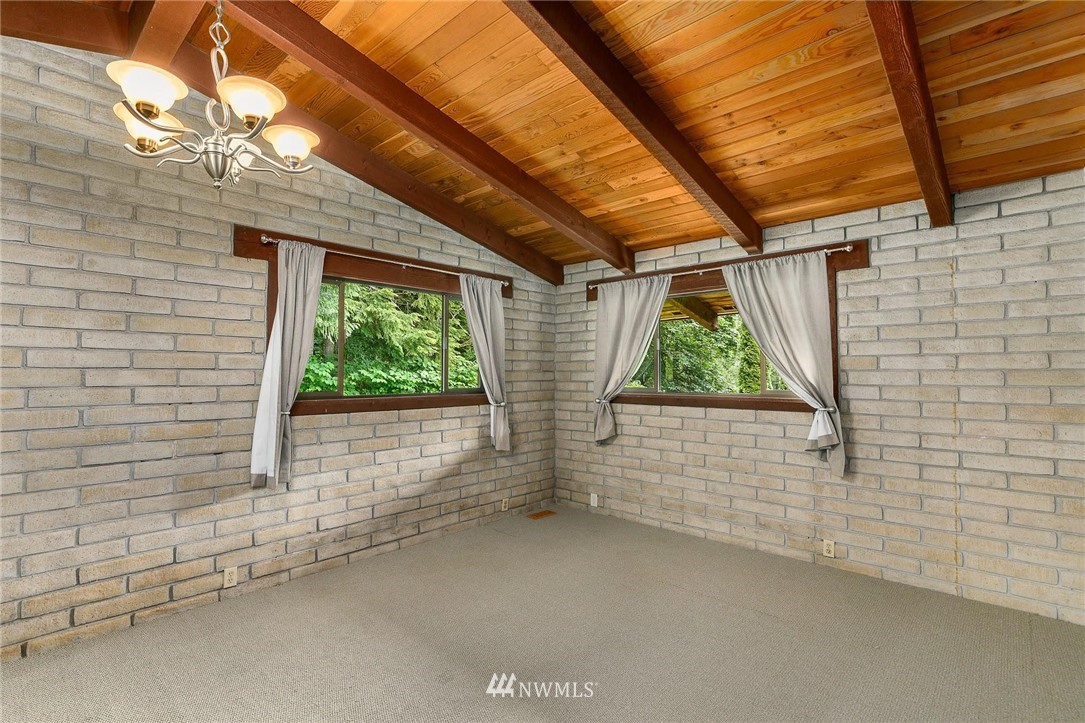 11138 Upper Preston Road Southeast Issaquah, WA 98027 - Photo 22 of 40 Gallery Image 22
