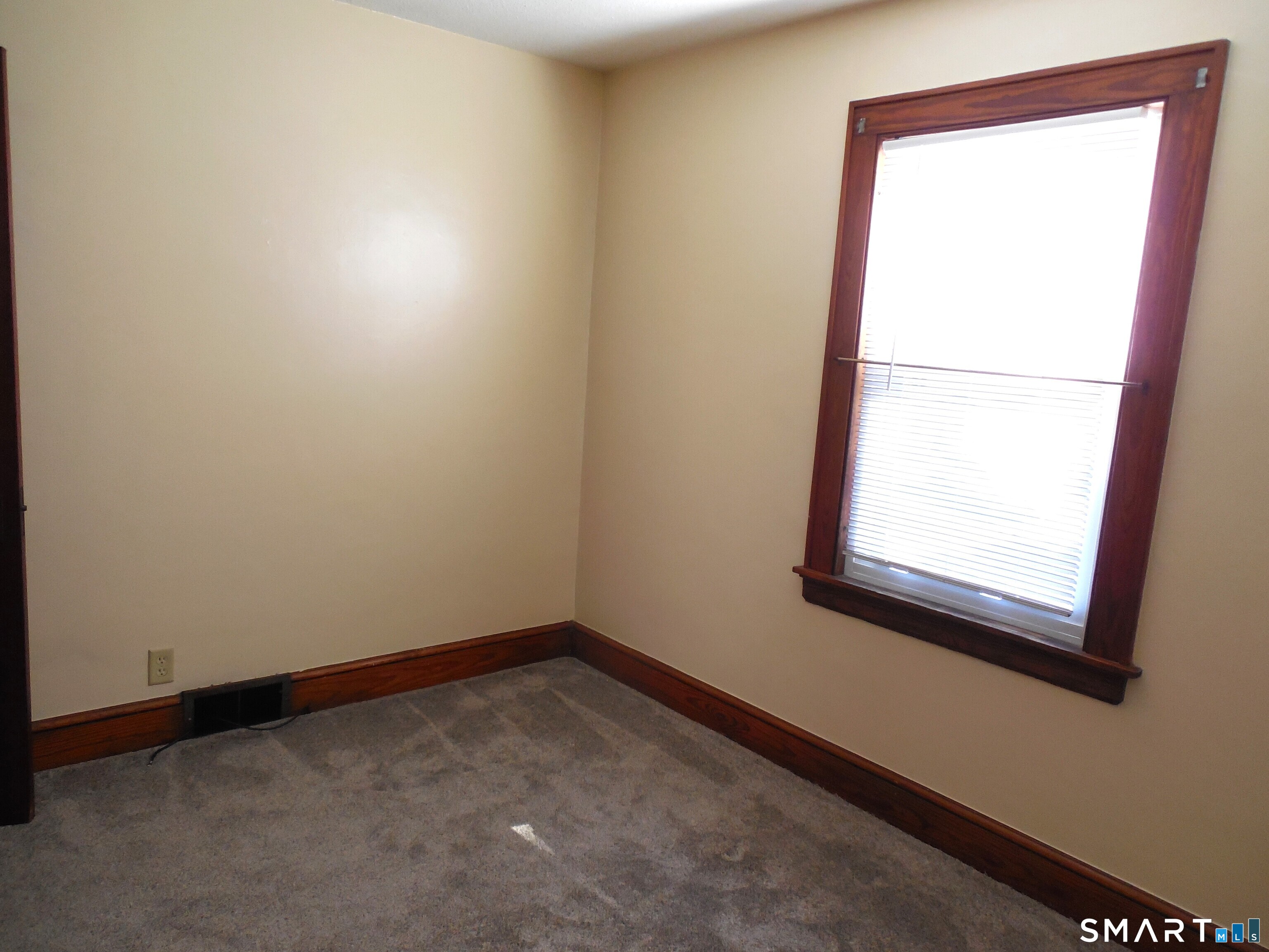 70 Wooster Avenue Waterbury, CT 06708 - Photo 9 of 22 First Bedroom