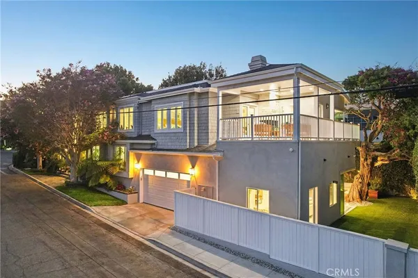 $7,395,000 | 2300 John Street, Manhattan Beach, CA 90266