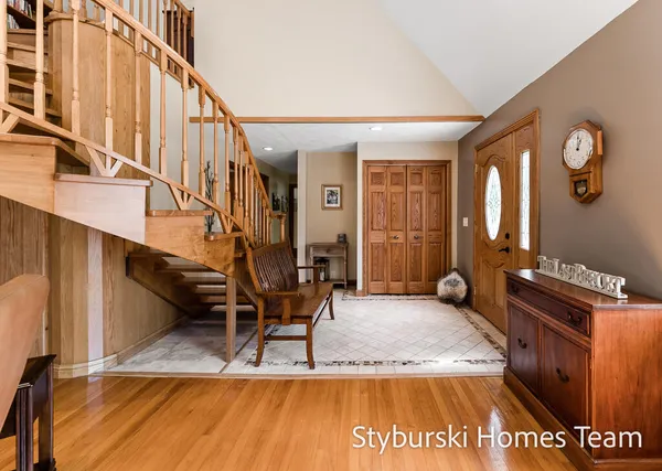 $600,000 | 226 North 176th Avenue, Walkerville, MI 49459