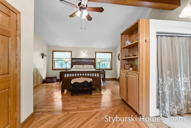 $900,000 | 226 North 176th Avenue, Walkerville, MI 49459