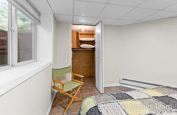 $600,000 | 226 North 176th Avenue, Walkerville, MI 49459