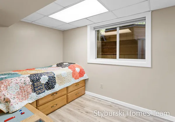$600,000 | 226 North 176th Avenue, Walkerville, MI 49459