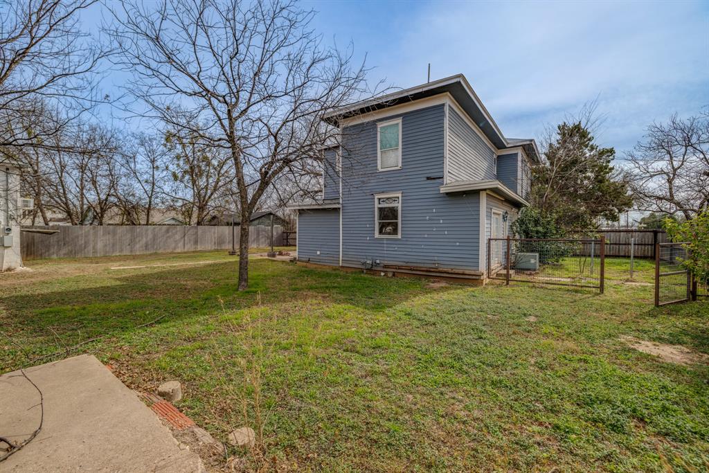 720 West Pecan Street Coleman, TX 76834 - Photo 38 of 40