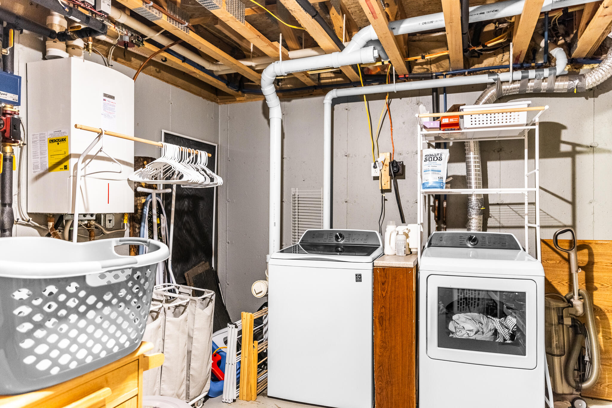 199 Bomarc Road, Unit 10 Bangor, ME 04401 - Photo 16 of 26 Bomarc Interiors-8
