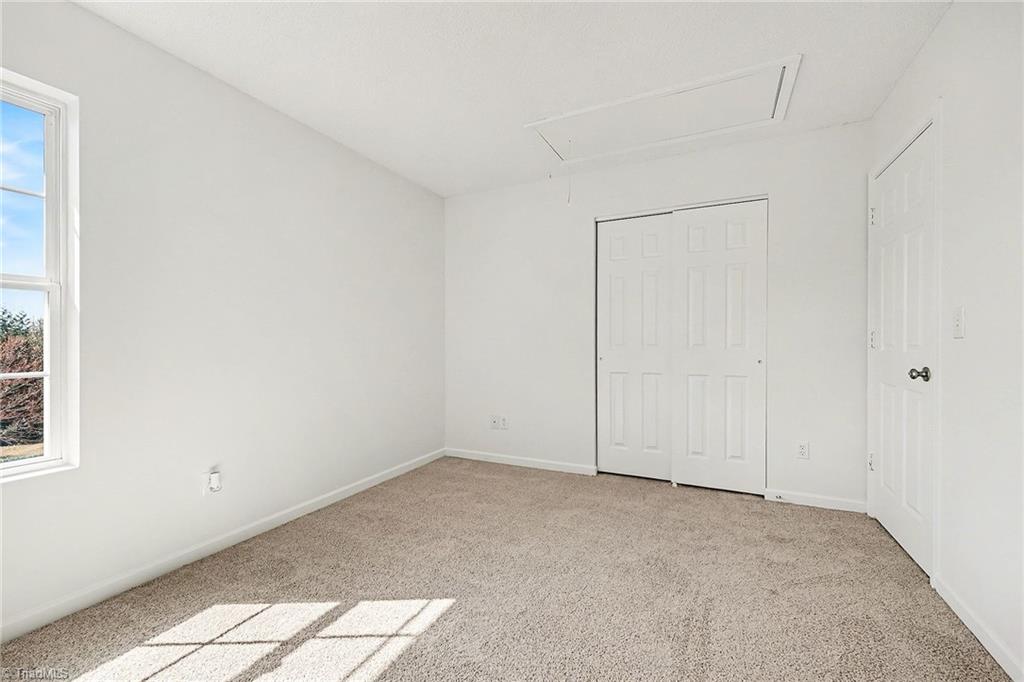 3740 Cottesmore Drive High Point, NC 27265 - Photo 21 of 32