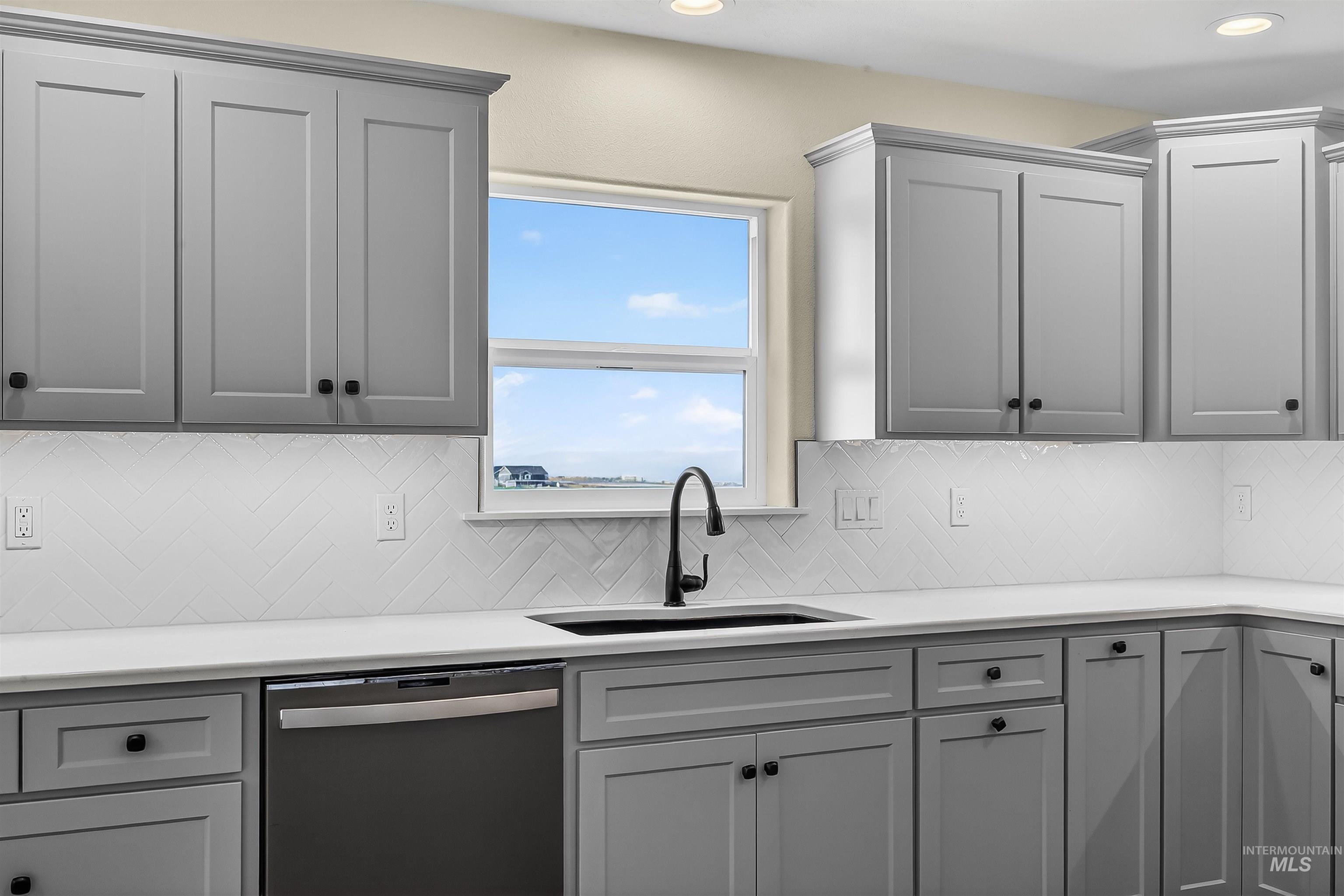 3208 Parkridge Way Lewiston, ID 83501 - Photo 8 of 40