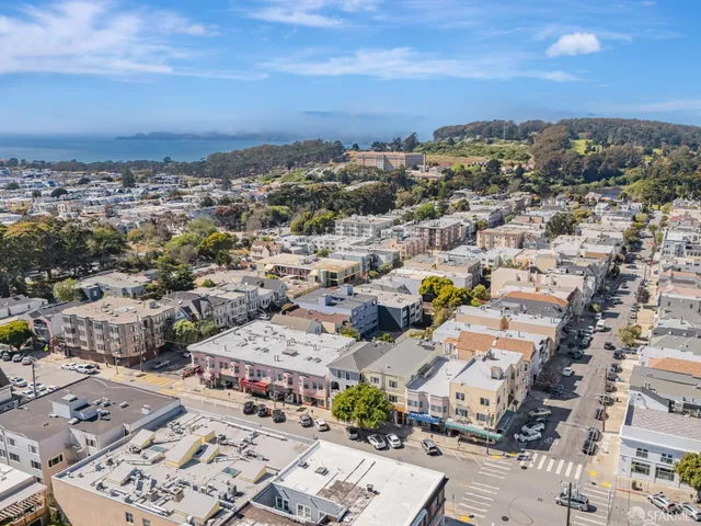 $2,100,000 | 1014 Clement Street, San Francisco, CA 94118