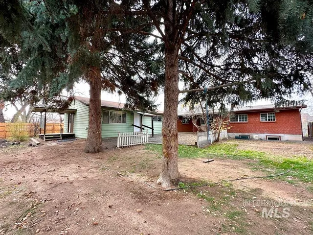 $875,000 | 2214-2216 South Hervey Street, Boise, ID 83705