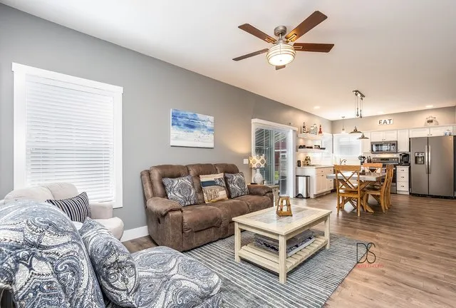 $399,000 | 179 Leeward Way, Unit 18, Ottawa, IL 61350