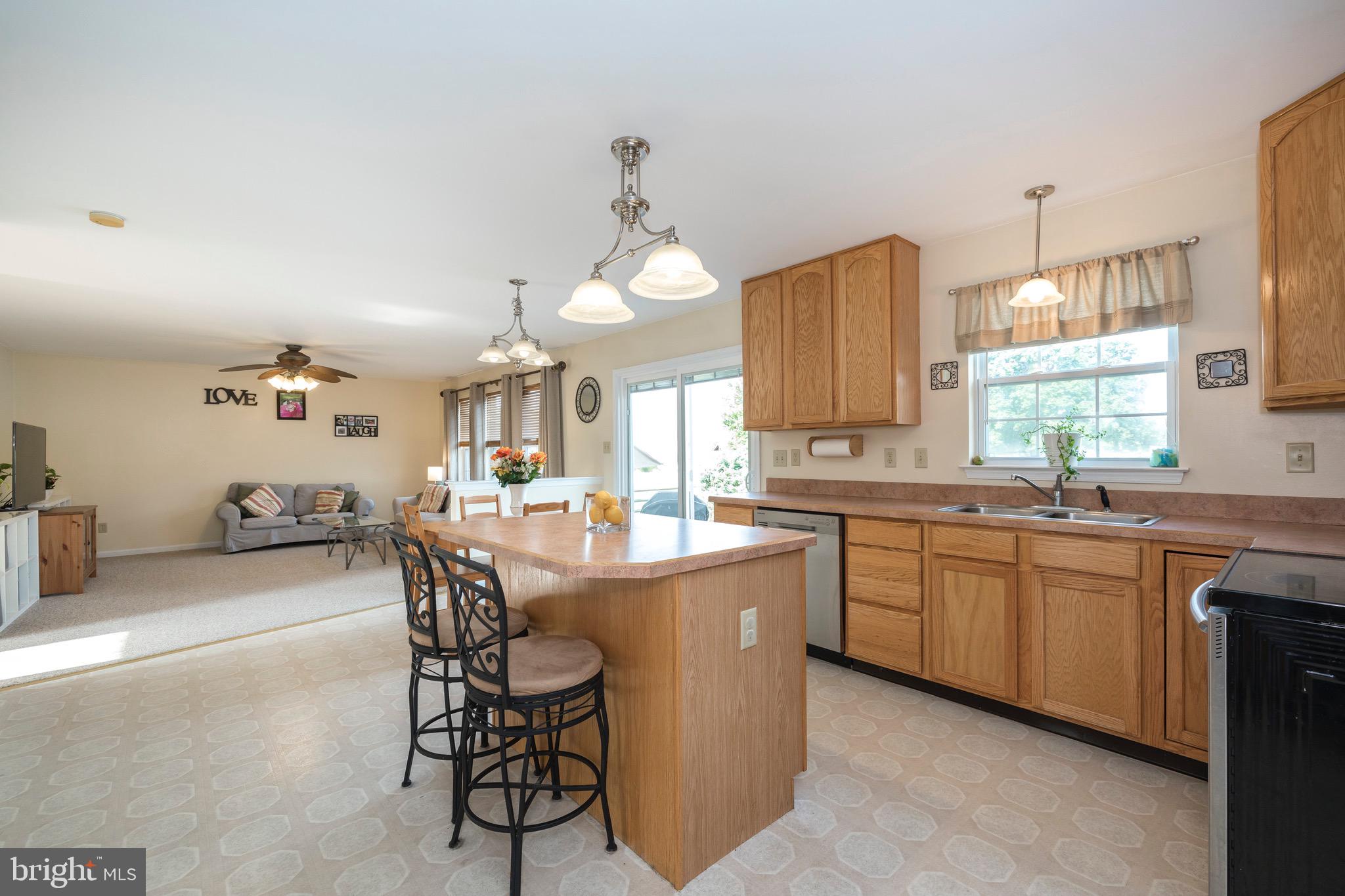 2529 Brooke Road Pennsburg, PA 18073 - Photo 14 of 51 Gallery Image 14