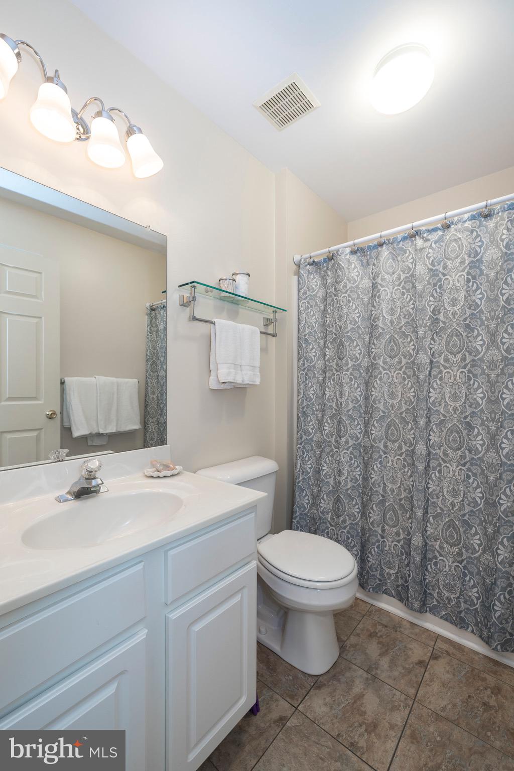 2529 Brooke Road Pennsburg, PA 18073 - Photo 29 of 51 Gallery Image 29