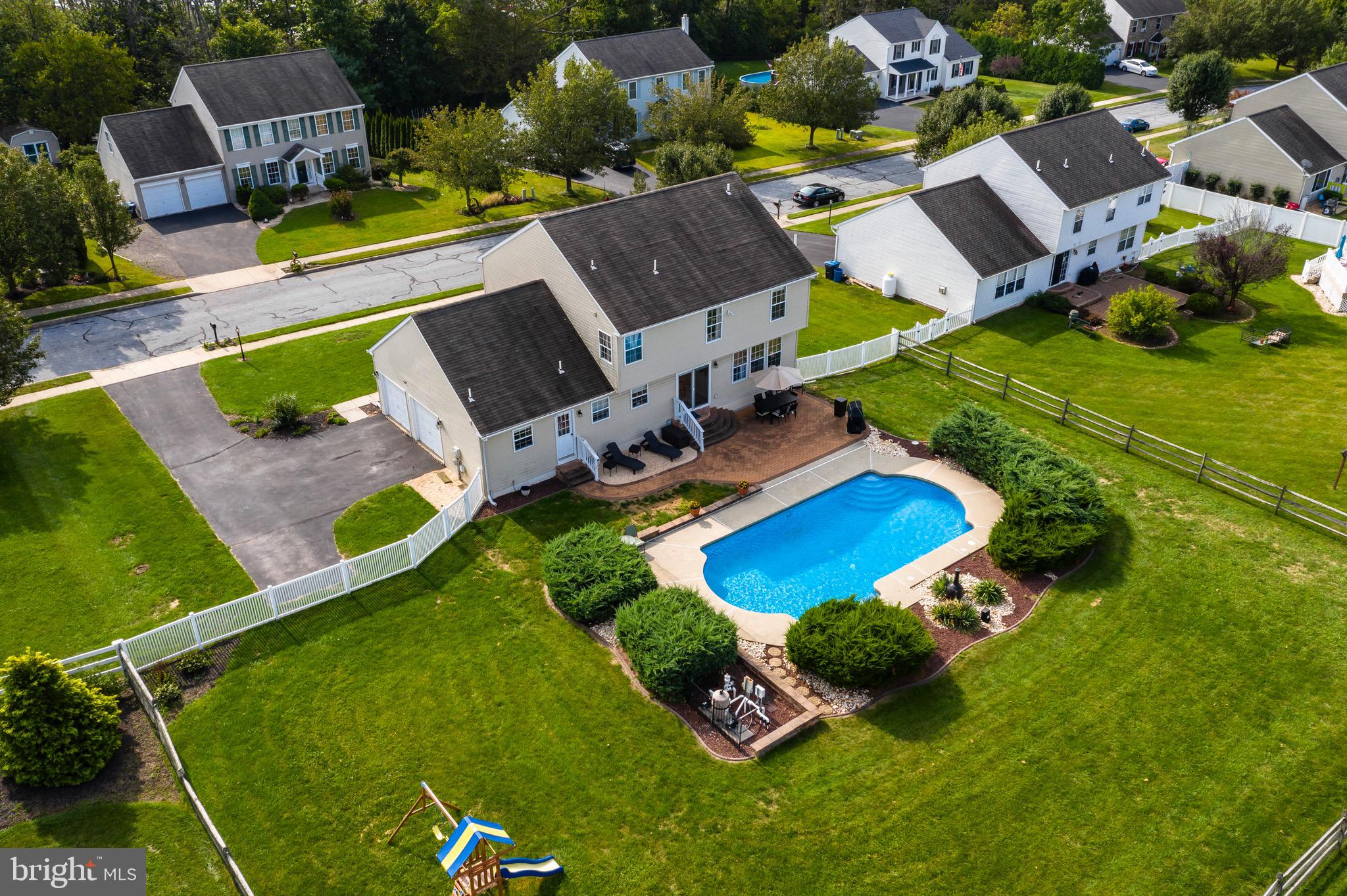 2529 Brooke Road Pennsburg, PA 18073 - Photo 38 of 51 Gallery Image 38