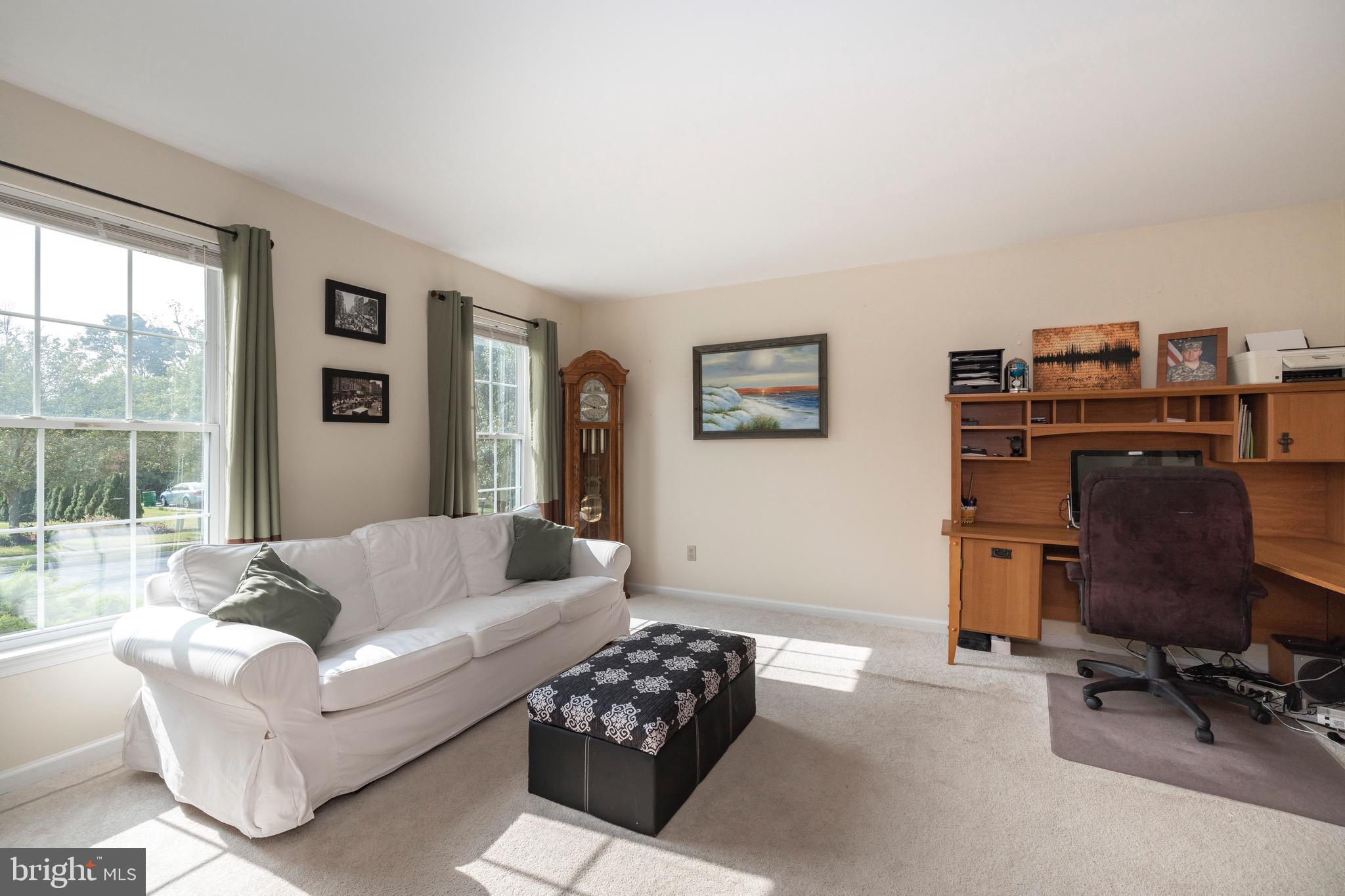 2529 Brooke Road Pennsburg, PA 18073 - Photo 5 of 51 Gallery Image 5